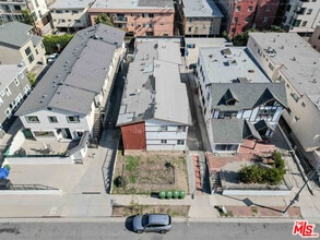 Building Photo - 332 S Wilton Pl