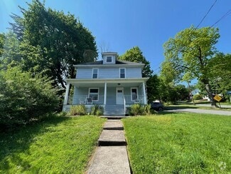 Building Photo - 402 Electric St