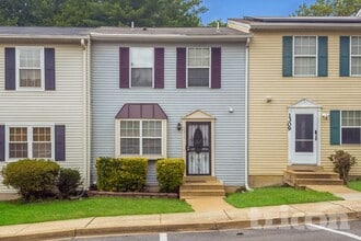Building Photo - 1311 Upcot Ct