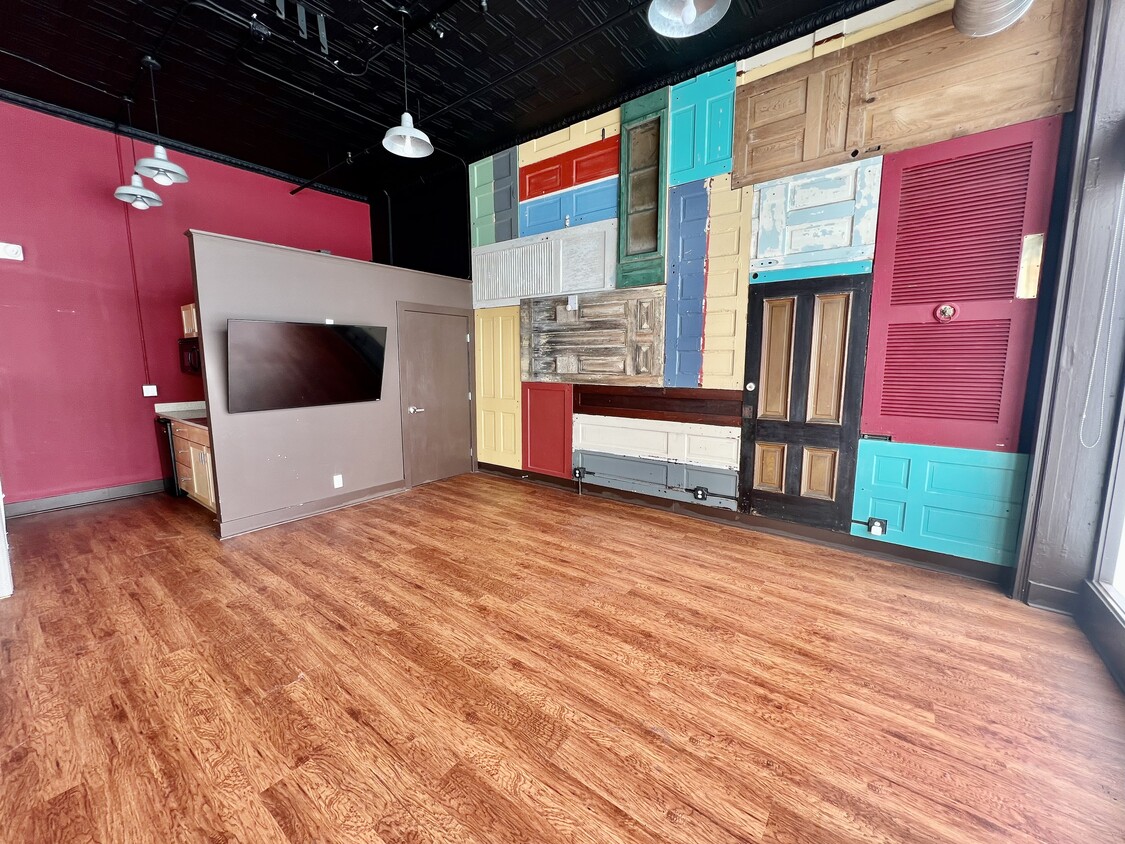 Downtown Loft - Downtown Loft