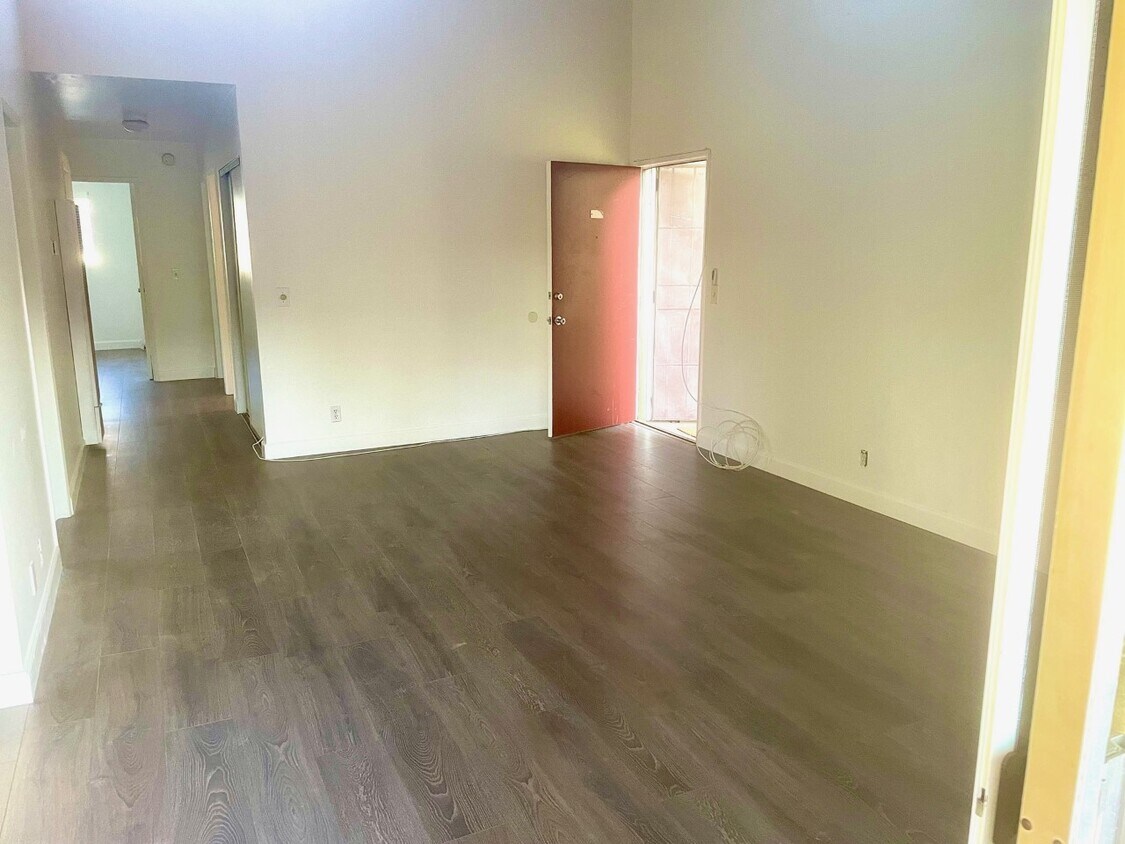 Living Room - 4826 Hollow Corner Rd