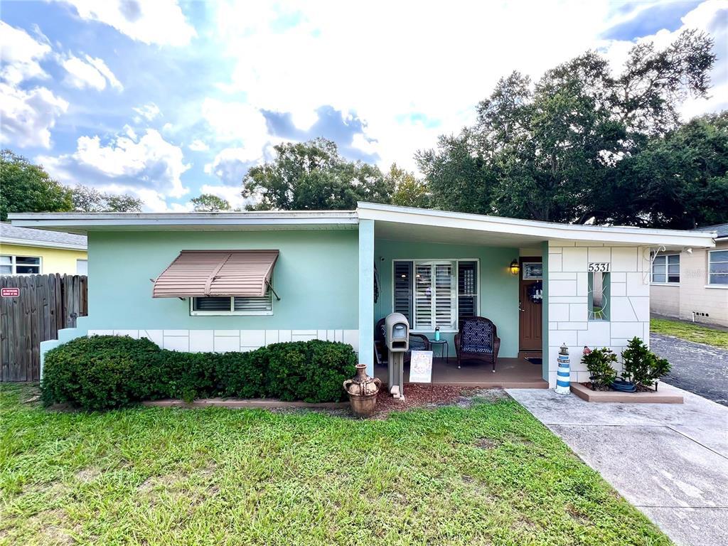 Foto principal - 5331 10th St N
