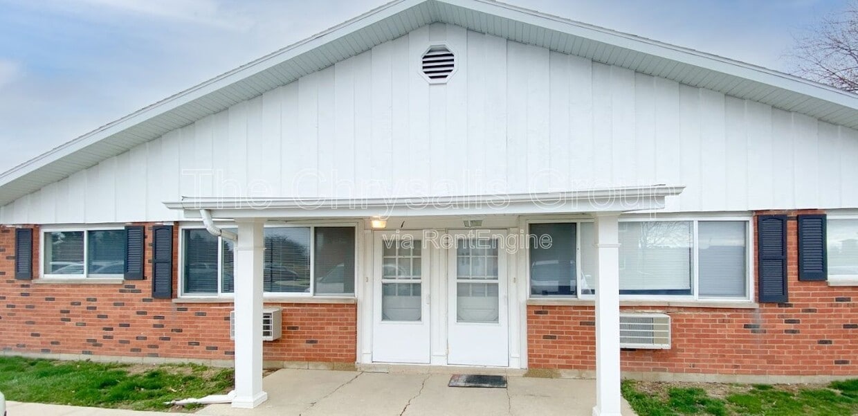 Primary Photo - 1455 Catherine St