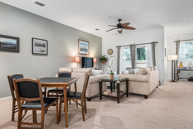 Building Photo - GORGEOUS 3 BEDROOM, 2.5 BATHROOM, + A DEN ...