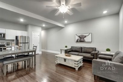 Foto del edificio - 418 Caldwell Dr