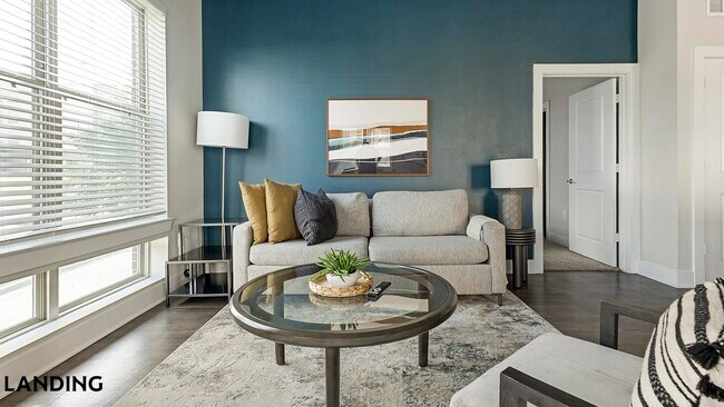 Foto del edificio - 1900 Airport Commerce Dr