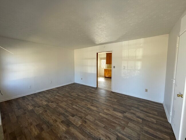 Sala de estar - 183 Loch Ln
