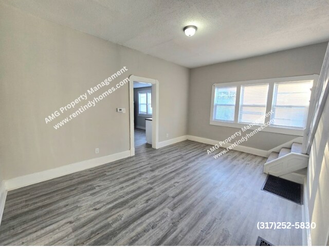 Foto del edificio - 153 Bakemeyer St