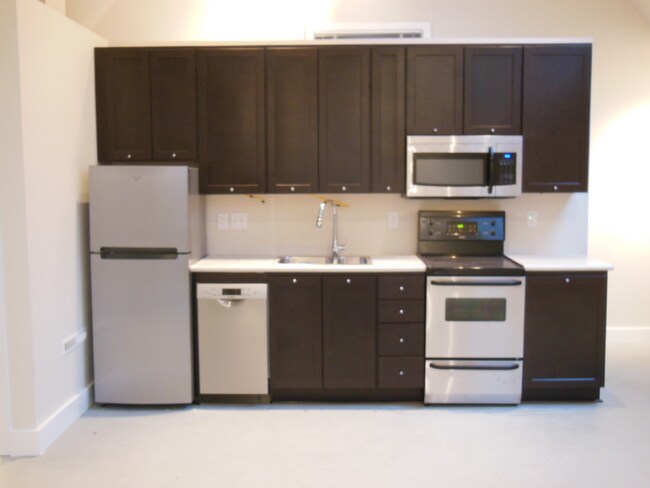 Foto del edificio - 1333 Broadway St