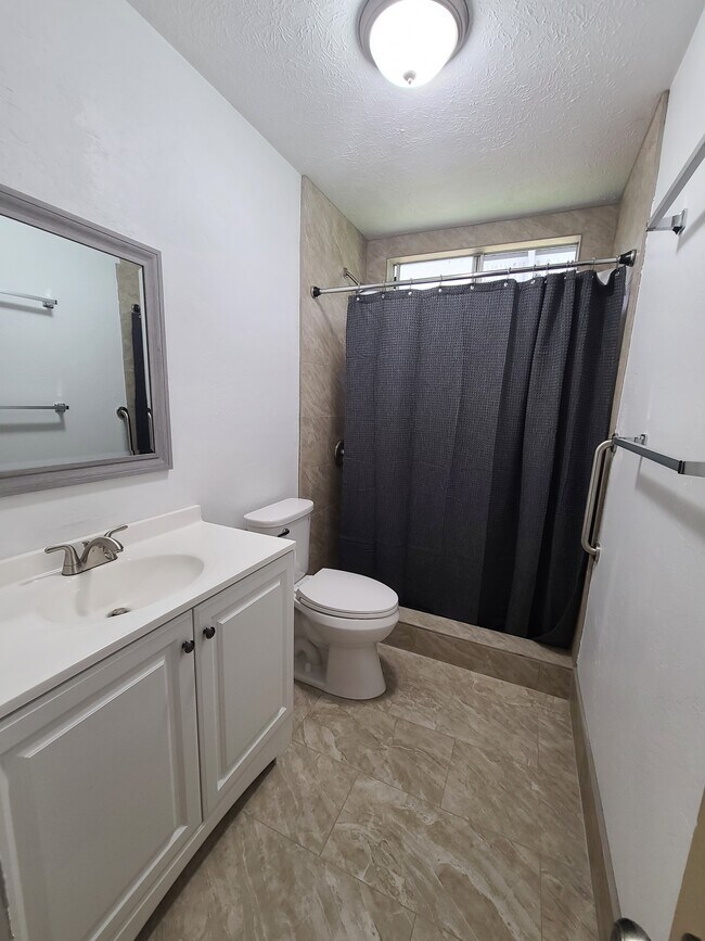 Foto del edificio - 16-2067 Silversword Dr