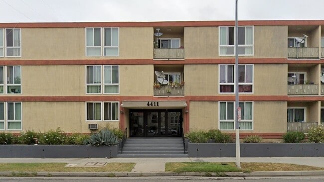 Building Photo - St. Andrews