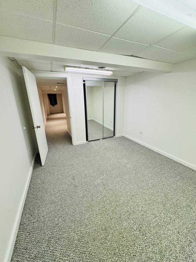 Building Photo - 532 Hummingbird Ln