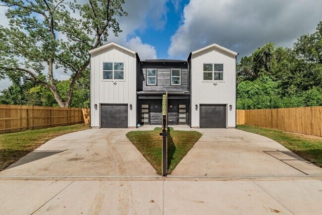 Foto del edificio - 9523 Willow St
