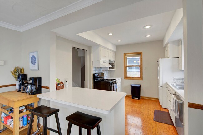 Foto del edificio - 4104 22nd Ave S