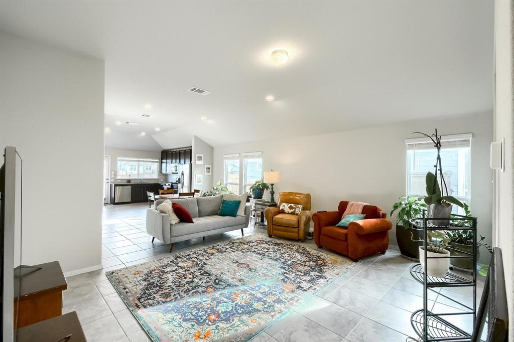 Primary Photo - 5616 Corso Ct