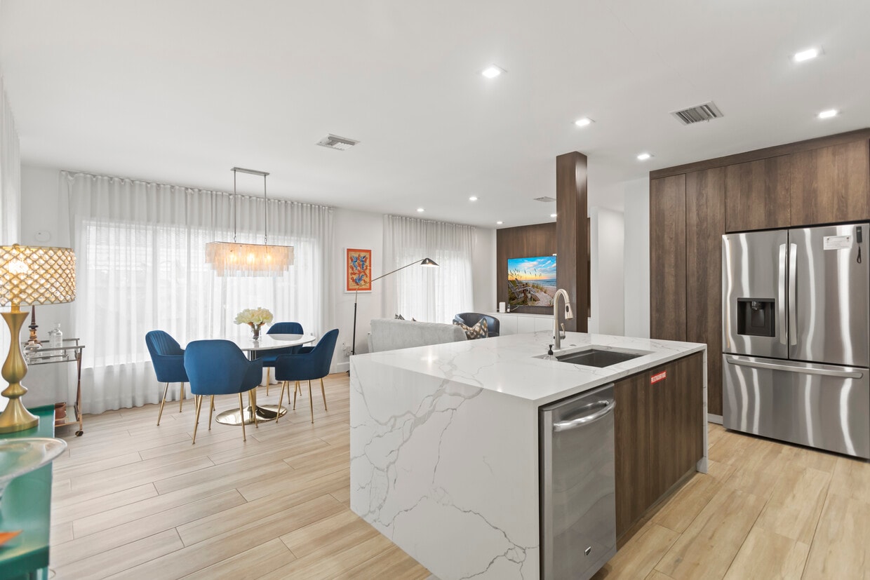 Photo - 1736 NE 18th St (Fort Lauderdale, FL)