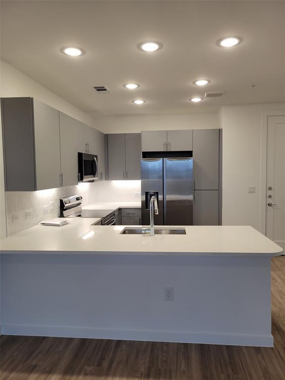 Foto del edificio - 4801 Springdale Rd