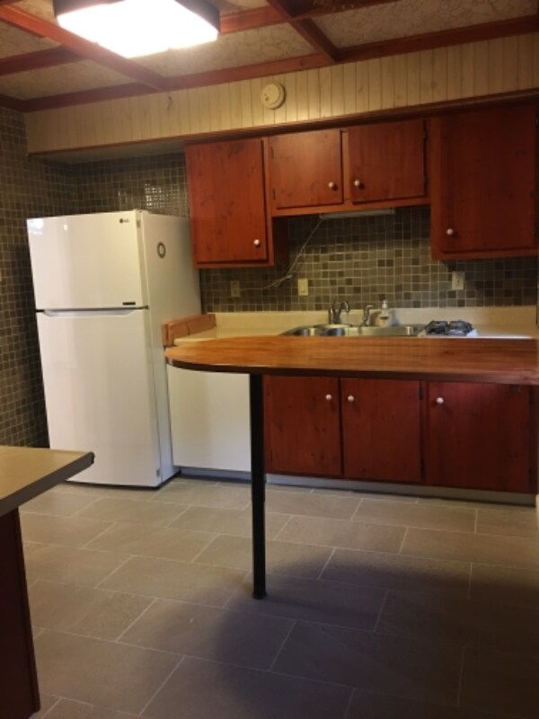 Foto del edificio - 2279 Shady Ave