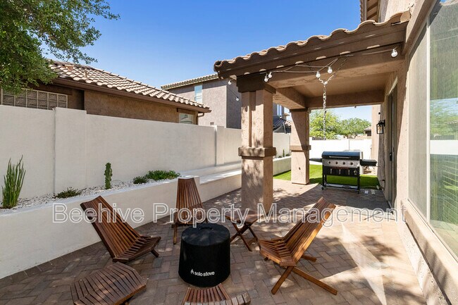 Foto del edificio - 3829 E Kesler Ln