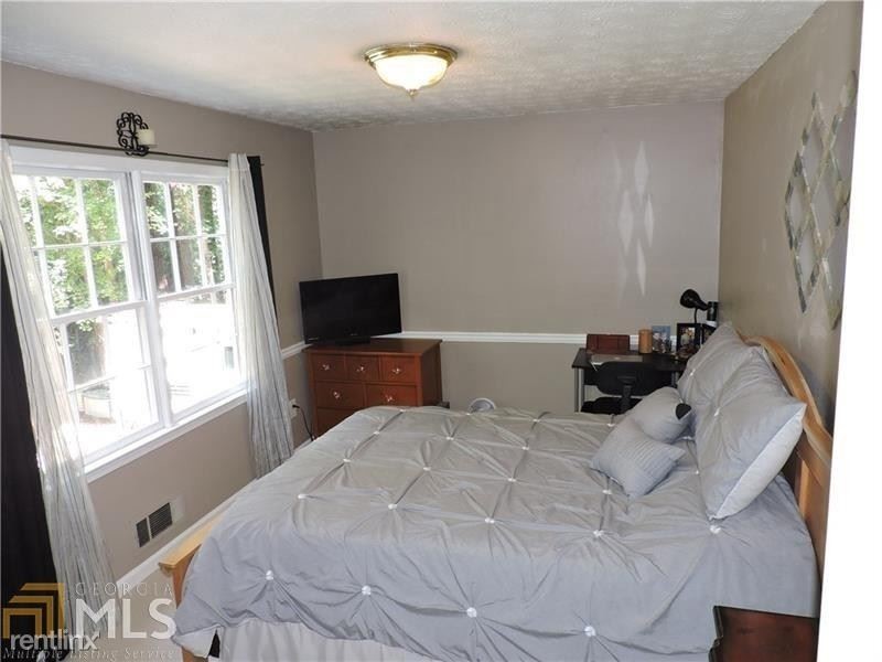 Foto principal - 1 br, 1 bath House - 2 Maple Ridge Drive