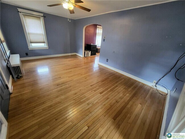 Foto del edificio - 5011 Hamilton Blvd