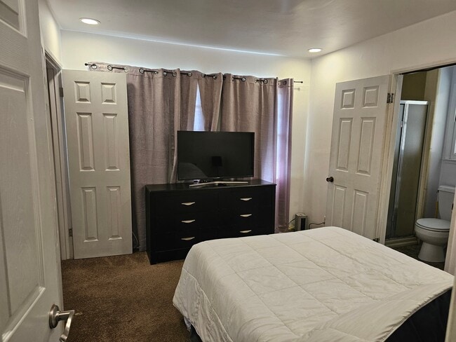 Photo - 17101 Tulsa St (Los Angeles, CA) House