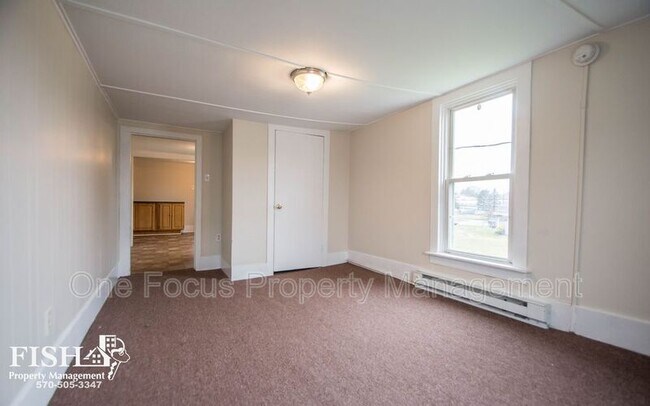 Building Photo - 300 W Clinton St