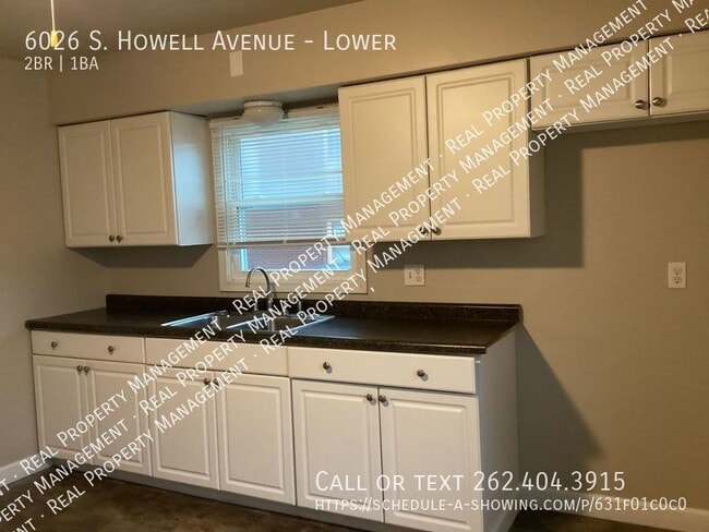 Building Photo - Lower 2 bedroom near the airport with bran...