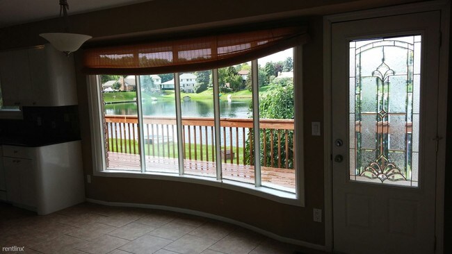 Building Photo - 54223 Pocahontas Dr