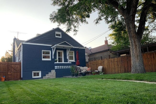Building Photo - 706 S Lincoln St