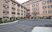 Primary Photo - 185 W Park Ave