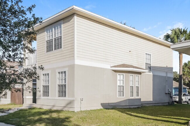 Foto del edificio - 2408 E 31st Ave