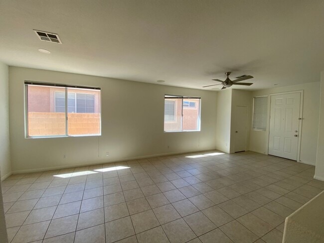 Foto del edificio - RARE SINGLE STORY IN SUMMERLIN! 3 bed, 2 bath.