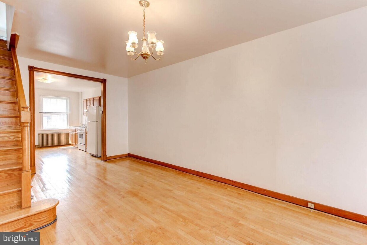 Foto principal - 626 S Lakewood Ave