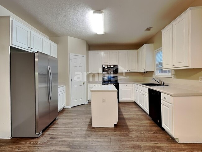 Foto del edificio - 429 The Gables Dr