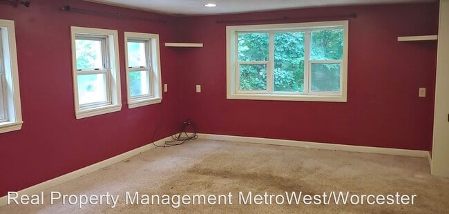 Building Photo - 3 br, 2 bath House - 37 Elbridge Rd