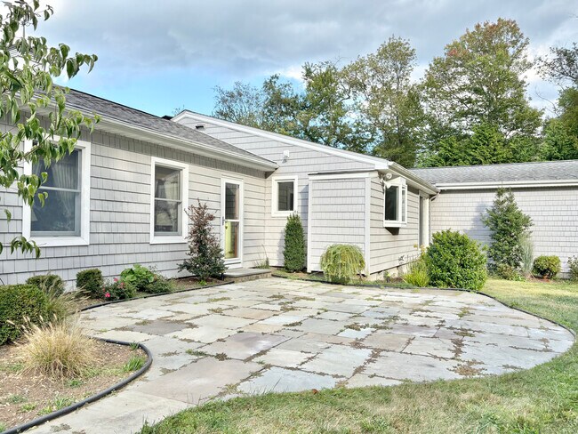 Building Photo - 68 CT-39