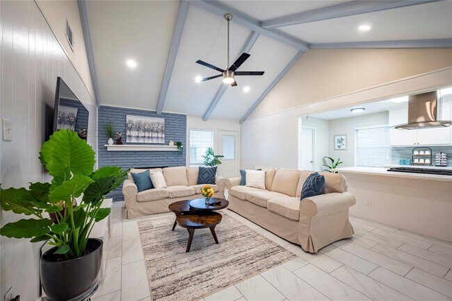 Foto del edificio - 10607 Wickersham Ln