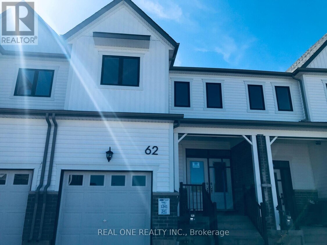 Photo principale - 62 Forestwalk St