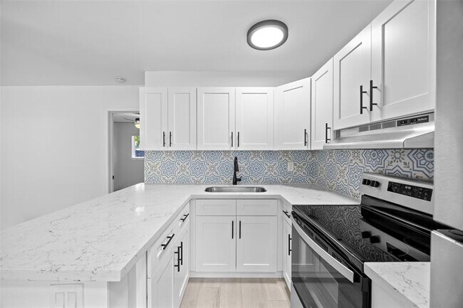 Foto del edificio - 732 SE 15th St