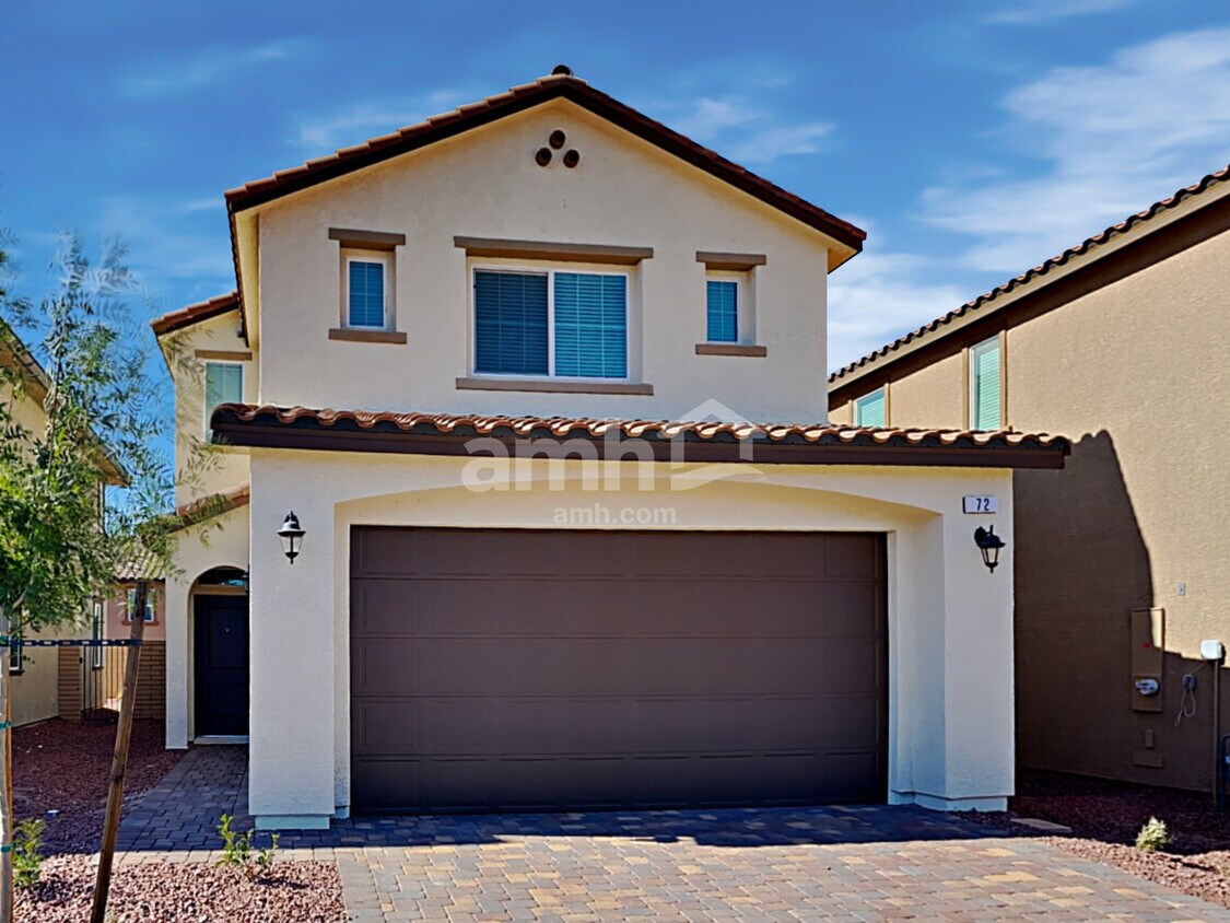 Primary Photo - 72 Cabaletta Lane