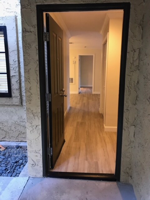 Building Photo - 25571 Indian Hill Ln