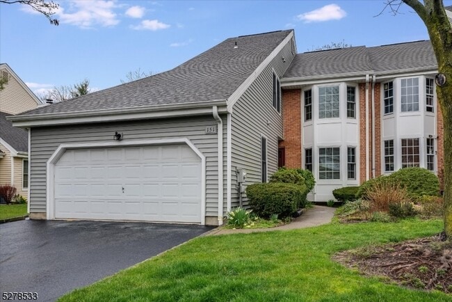 Building Photo - 151 Dezenzo Ln