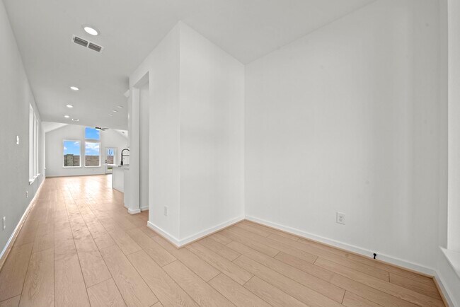 Building Photo - 21643 Lampeter River Ln