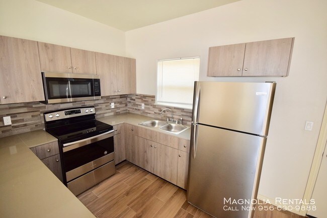Building Photo - Sprague Landing Apartments