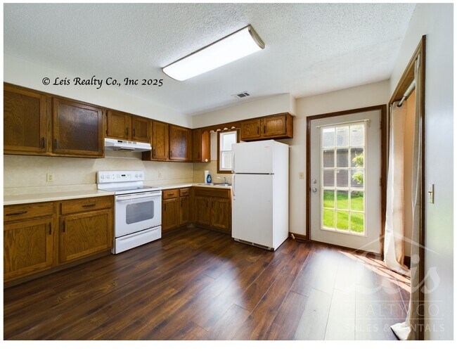 Foto del edificio - 109 Clearview Ct