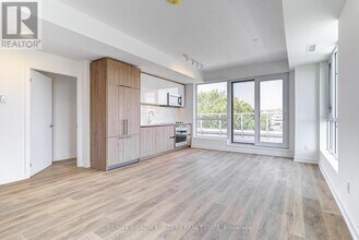 Building Photo - 150 Logan Ave