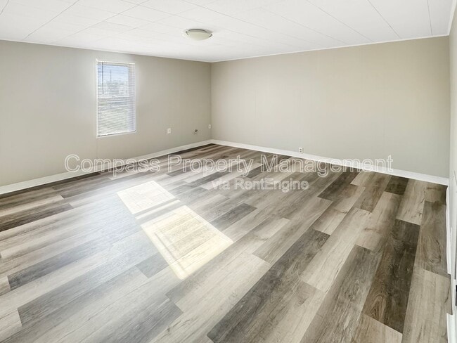 Building Photo - 1300 Hamilton Ave NW