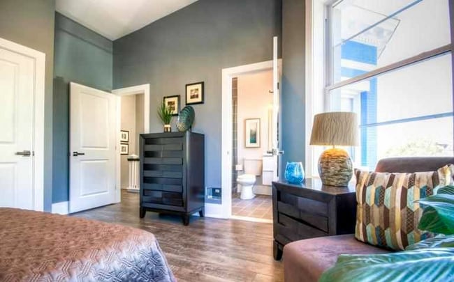 Photo - 32 U St NW House