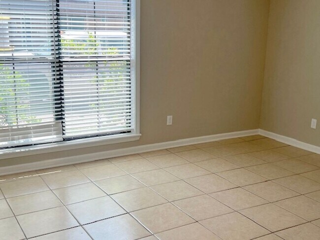 Foto del interior - Bowmanor Garden Apartments